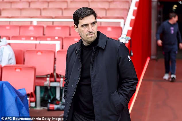 Andoni Iraola lascerà il Bournemouth a fine stagione