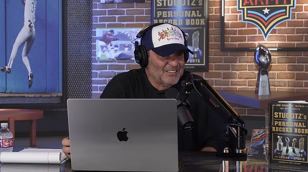 L’amica di Dianna Russini rivela come l’ex reporter della NFL sta affrontando il licenziamento per accuse di relazione con Mike Vrabel