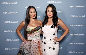 La superstar della WWE Nikki Bella rivela che il terribile infortunio ha rovinato il match di WrestleMania 42 insieme alla sorella Brie