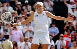 Iga Swiatek si separa dall’allenatore dopo la sconfitta al Miami Open