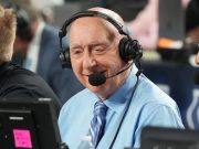 Il membro della Hall of Fame Dick Vitale annuncia la diagnosi di melanoma