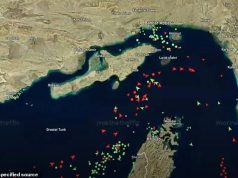 Le petroliere attraversano lo Stretto di Hormuz mentre la Gran Bretagna promette un forte contributo militare e Trump afferma che l’accordo di pace è “molto vicino”: aggiornamenti in tempo reale