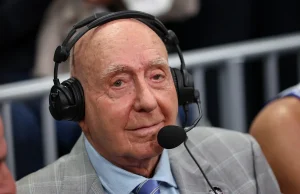 Dick Vitale di ESPN annuncia che gli è stato diagnosticato un cancro per la quinta volta