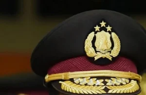 Interrogate le prestazioni della polizia metropolitana di Giacarta Est, sospetti in casi di frode e appropriazione indebita mai arrestati