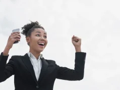 Imparando a superare le ferite, le donne sono invitate ad avere più fiducia in se stesse