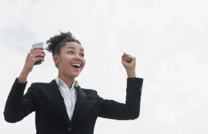 Imparando a superare le ferite, le donne sono invitate ad avere più fiducia in se stesse