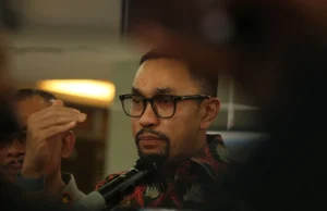 Il calcio del “Kung Fu” sconvolge il calcio indonesiano, Sahroni chiede che i responsabili siano indagati penalmente