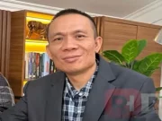 Rismon Sianipar ora può sorridere e dormire profondamente, a quanto pare questo è il fattore scatenante