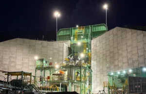 Merdeka Gold Resources scopre nuove riserve d’oro vicino alla miniera di Pani, l’obiettivo di esplorazione raggiunge i 40 milioni di tonnellate