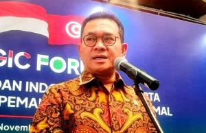 Tre paesi forniscono materie prime al RI, il ministro del Commercio Budi rivela la riduzione dei prezzi della plastica