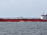 Una petroliera cinese rompe il blocco statunitense nello Stretto di Hormuz