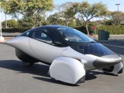 Auto solari pronte per la produzione di massa