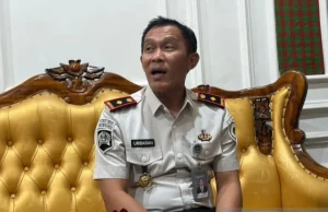 Karutan Kendari viene dimesso dopo che un detenuto per corruzione virale è stato fermato in un bar dopo una sessione di PK