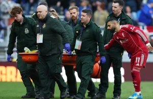 Le ultime condizioni del portiere del Liverpool dopo essere stato ricoverato in ospedale contro l’Everton