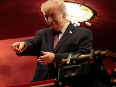 La fiducia del pubblico in Trump crolla, la sua stabilità emotiva è messa in discussione