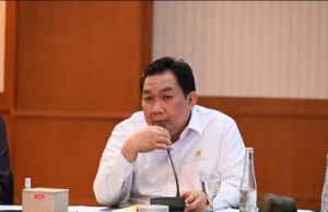 I membri della DPR lodano la collaborazione di Bahlil e Purbaya nel mantenimento della stabilità economica dell’Indonesia