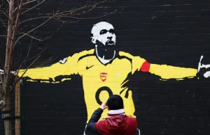Thierry Henry viene sfidato da un colosso mondiale della boxe, in evidenza le nuove regole per la finale della Proliga 2026
