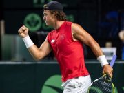 Draxl, dal Canada, batte Clarke, dalla Gran Bretagna, nel secondo turno di qualificazione del Miami Open