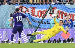 Mancano 58 giorni alla Coppa del Mondo: un’impresa da portiere di nicchia – e la Polonia lo ha fatto due volte sulla scena mondiale
