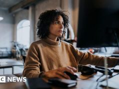 Obiettivo tenere traccia dei clic e delle sequenze di tasti dei lavoratori per addestrare l’intelligenza artificiale