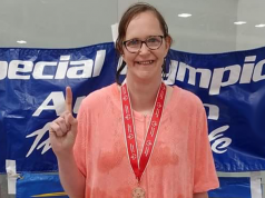 Stefanie Curtis, nata in Germania, si prepara a competere alle Special Olympics USA