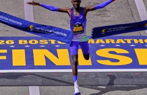 I keniani John Korir e Sharon Lokedi ripetono la vittoria alla maratona di Boston