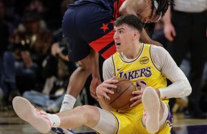 ‘Signore. 82.” Come Jake LaRavia è diventato l’Iron Man dei Lakers afflitti da infortuni