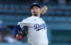 I Dodgers hanno piazzato Tyler Glasnow su IL; Blake Snell farà il suo debutto nel 2026