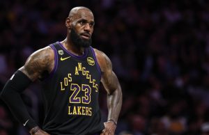 LeBron James non è sicuro se tornerà per la 24esima stagione o si ritirerà