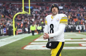 Aaron Rodgers condivide foto di famiglia, sembra aver riparato le barriere con i genitori estranei, fratello